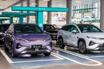 BYD Song Ultra EV: 710 км запаса хода и зарядка за 9 минут